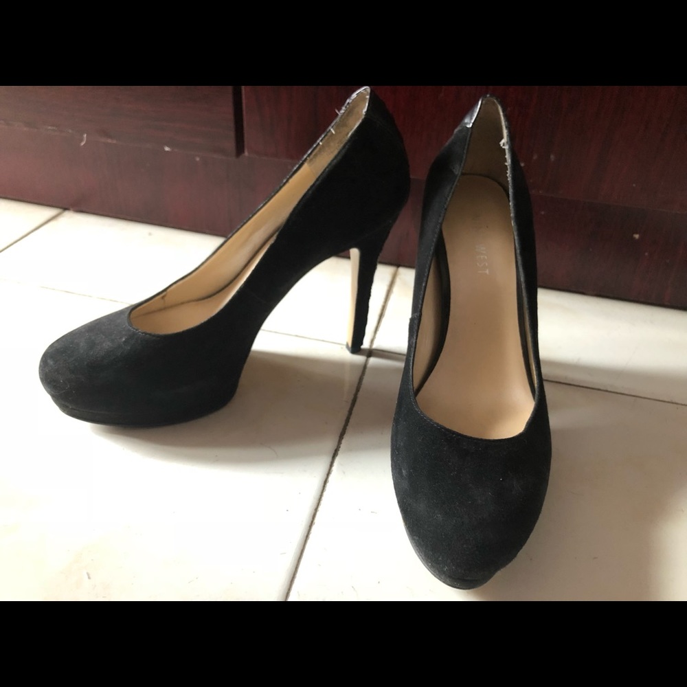 Nine West Heartbeat size 6.5